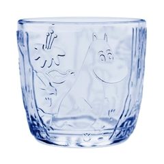 Drikkeglass aqua 28cl 2 stk - <p>Utforsk den vakre glasskolleksjonen inspirert av Tove Janssons roman «Trollmannens hatt». Hver gjenstand har en nydelig og detaljert tekstur som fanger magien i den mystiske skogen, der ...