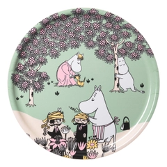 Tray 35cm Loving Care - Bring a dash of Moomin magic to your home. The Loving Care tray embodies the spirit of the Moomin family where love and care are extended to all beings in Moominvalley.